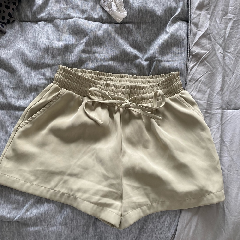 Forever 21 shorts